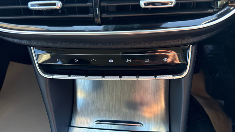 MG Hs 1.5 T-GDI Excite 5dr DCT Petrol Hatchback